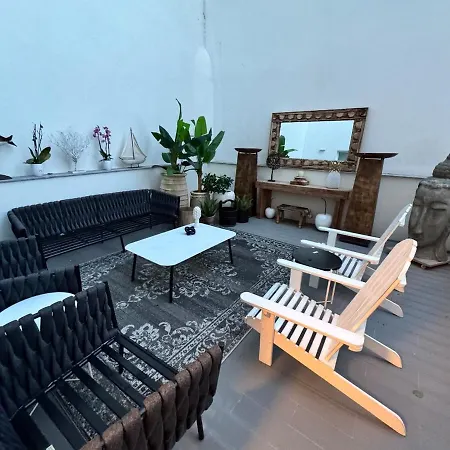 Salazar Palace Apartmán